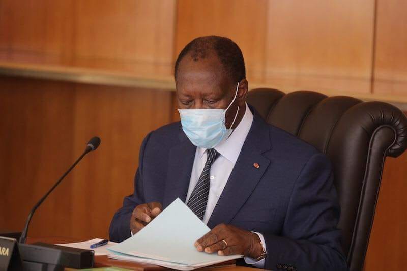 Lutte contre le COVID-19 : le président de la République Ouattara assouplit les mesures pour l’intérieur du pays