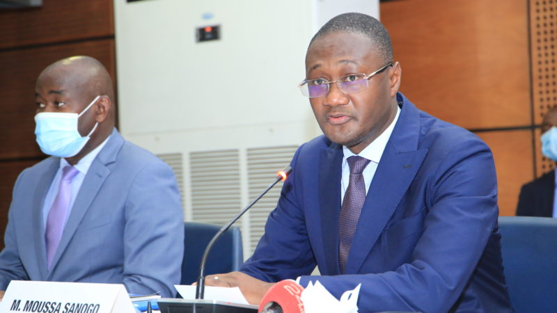 Digitalisation du contrôle fiscal/ Moussa Sanogo rassure le secteur privé