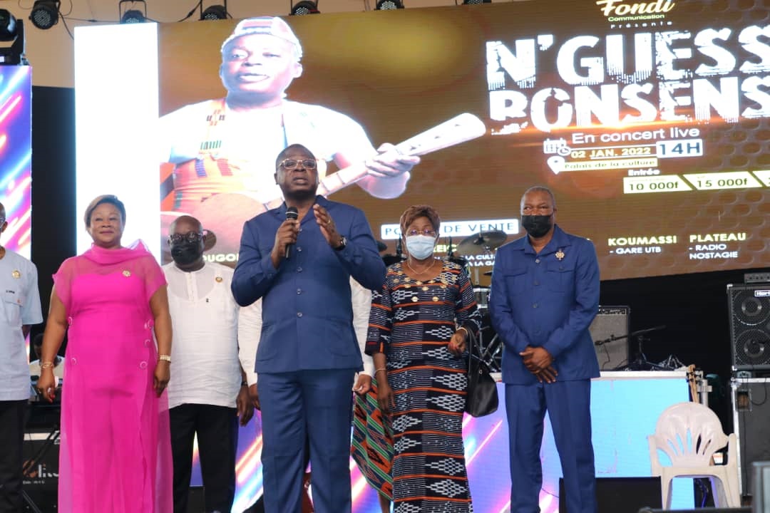 Invité au concert live de N’Guess Bon sens/Amédé Kouakou invite le peuple baoulé à la paix et à la cohésion sociale