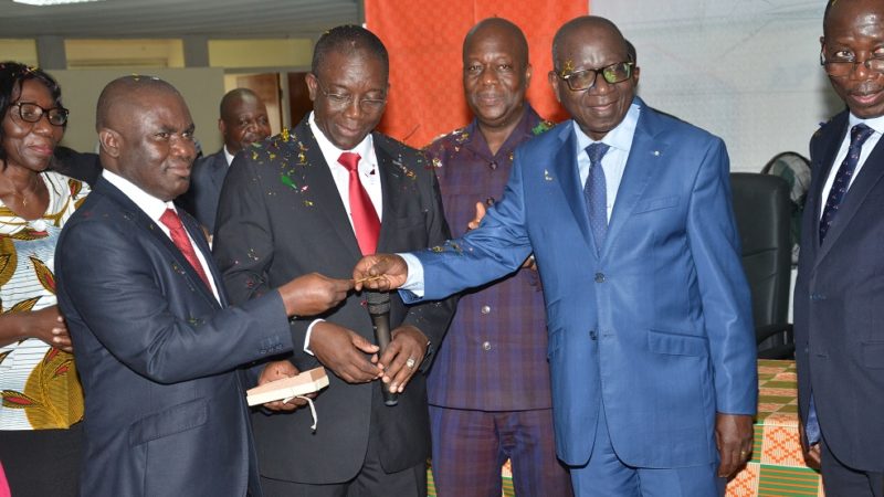 Amélioration de la qualité de ses services/Ouattara Sié Abou exhorte les agents à redoubler d’effort