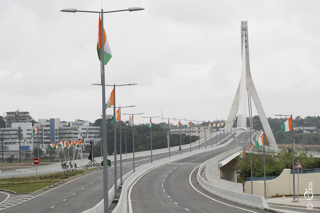 Abidjan : le pont Alassane Ouattara fermé à la circulation des véhicules