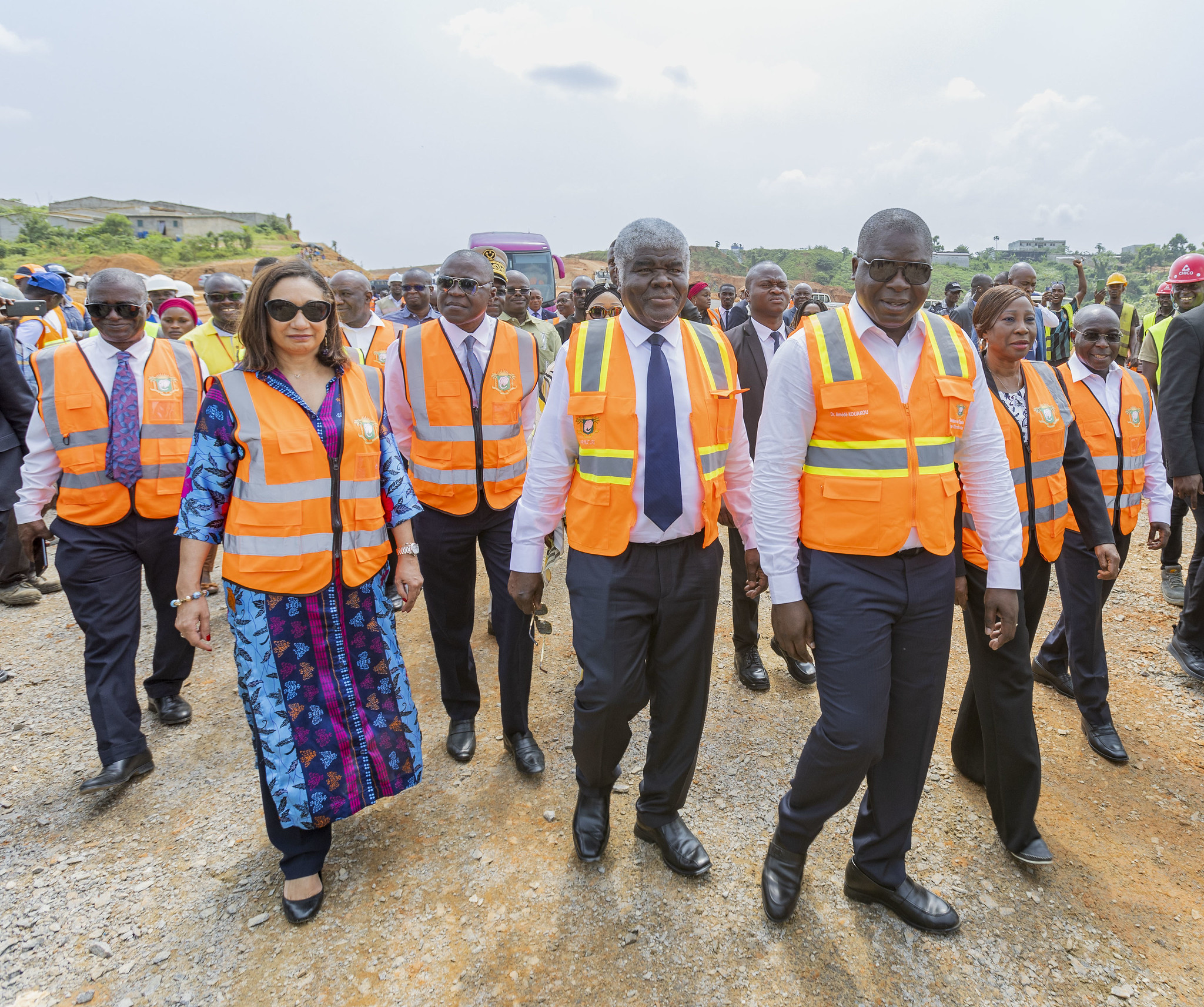 Infrastructures routières : le Premier ministre, Beugré Mambé, annonce l’ouverture de la Y4 et d’une partie du 4eme pont, dès la semaine prochaine