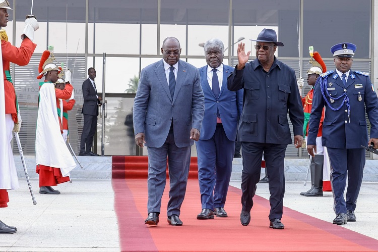 Présidence de la République : le Président Ouattara à Abuja pour le Sommet de la CEDEAO
